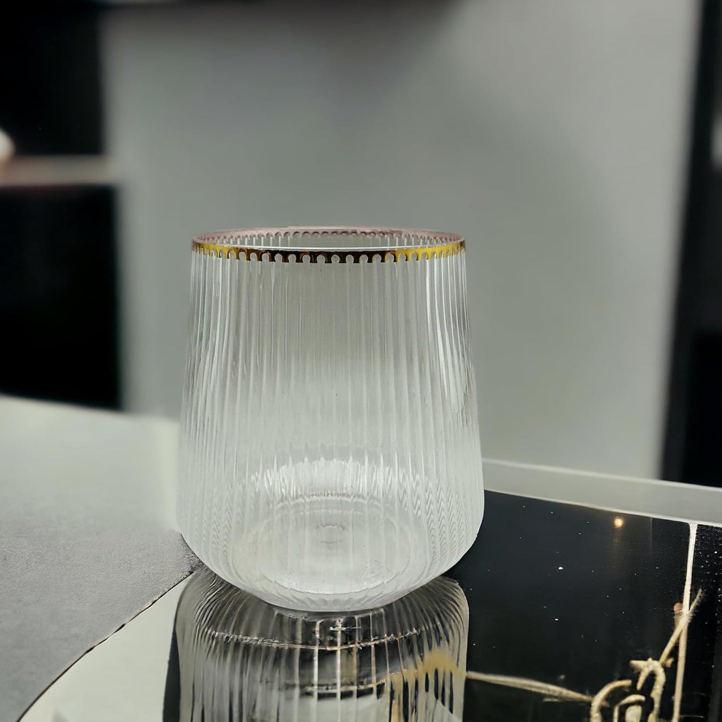 40 count Origami Ripple Unbreakable Stemless Plastic Wine Champagne Whiskey Glasses Elegant Durable Disposable Indoor Outdoor Ideal for Home, Office, Bars, Wedding, Ribbed 12 Ounce Cups (Gold Rim)