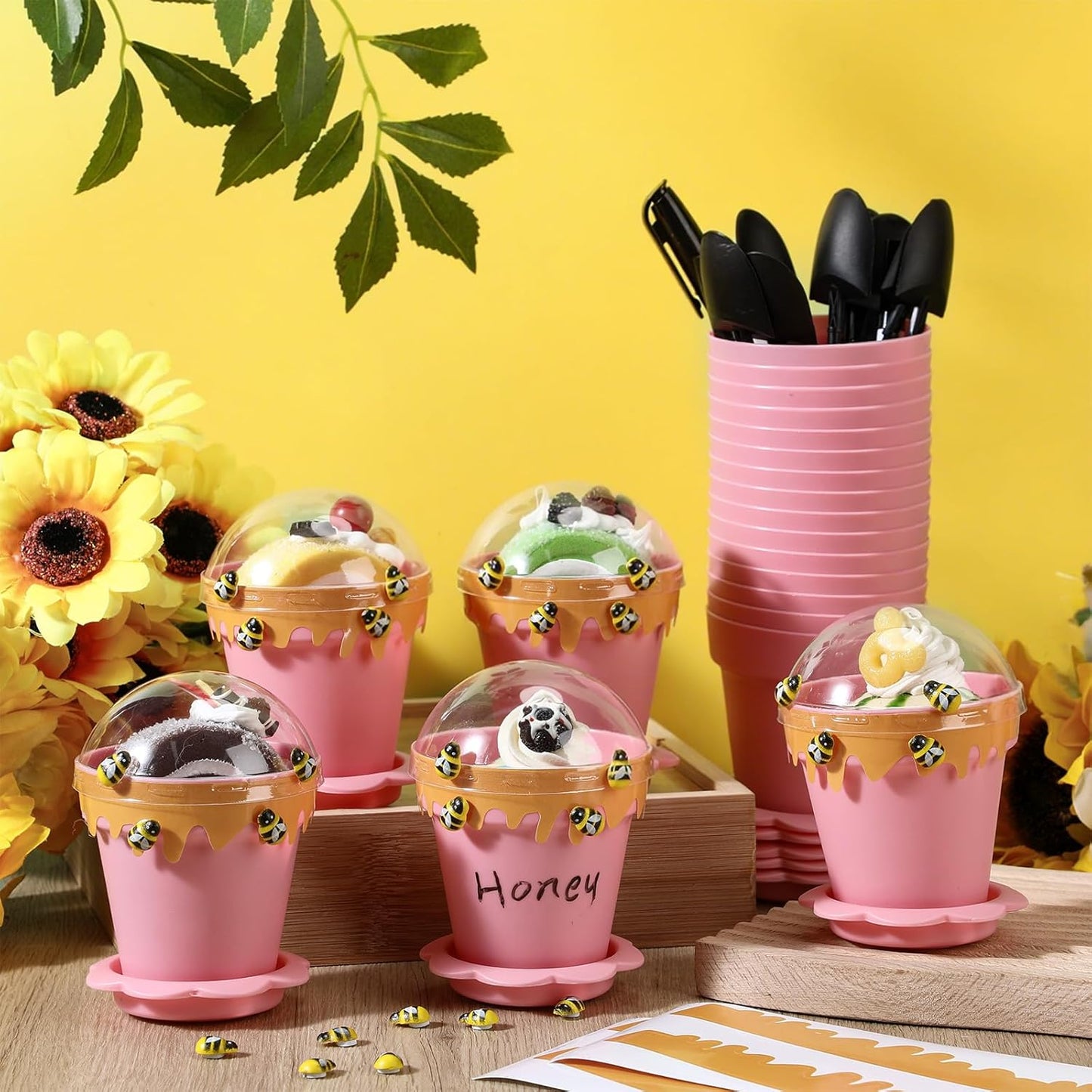 30 Sets Mini Honey Bee Pots with Lids, Spoon, Saucers and Bee Charms, 6.76 OZ Plastic Honey Jars for Cupcake Dessert Themed Party Favor Planter Baby Shower Birthday Wedding Decoration (Pink)
