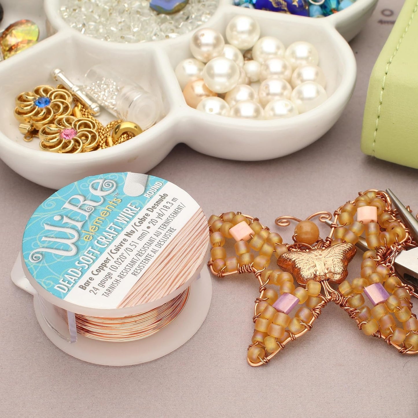 The Beadsmith Wire Elements Craft Wire – Tarnish Resistant, Soft Temper, Round, Bare Copper Color – 0.51mm, 24 Gauge, 20 Yard Spool – Jewelry Making, Wire Wrapping, Floral, & Other DIY Crafts