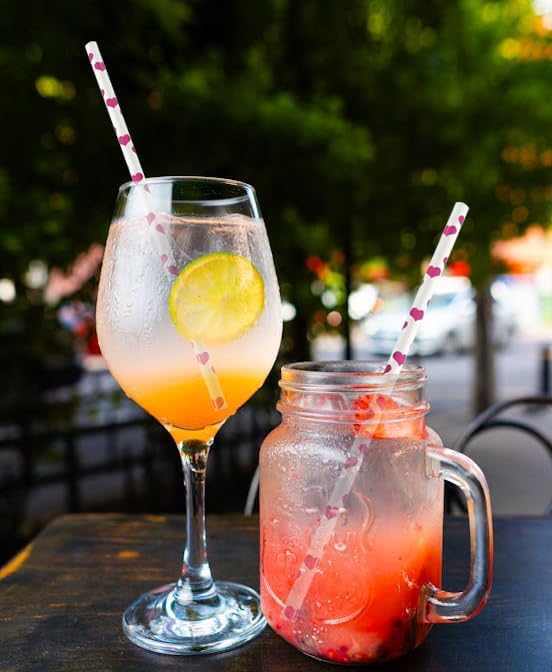 Paper Straws, Disposable Drinking Straws Biodegradable 7.75 inch,for Wedding Birthday Decorative Holiday Party Supplies - 100 Count, Foil Rose Pink Heart