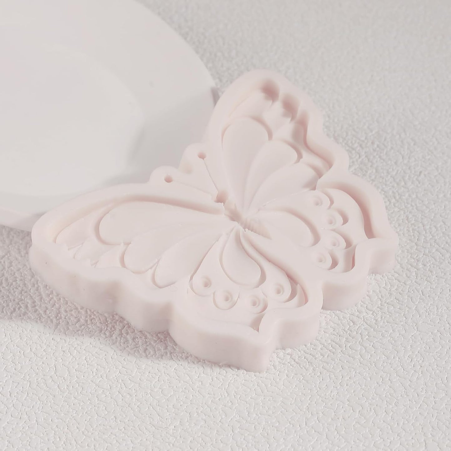 1Pcs Butterfly Silicone Mold, Chocolate Fondant Molds Butterfly Resin Mold for Home Baking Cake Decoration Cupcake Topping Candy Biscuit Flower Paste Modeling Clay Resin Crafts Wax Plaster