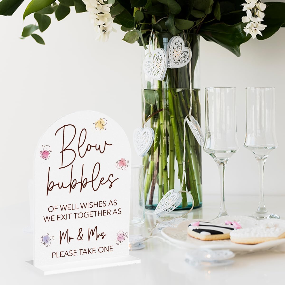 Wedding Bubbles Sign Bubbles for Wedding Send off Reception Decor Acrylic Arch Wedding Bridal Shower Baby Shower Welcome Table Signs for Ceremony and Reception Decor 7 x 5 Inches