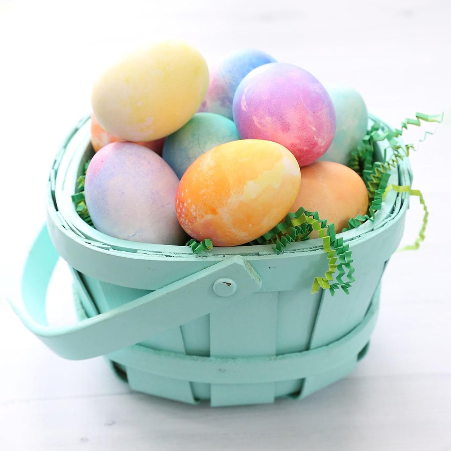 1 LB Dark Green Crinkle Cut Paper Shred Filler Great for Gift Wrapping, Dark Green Basket Fillers, Birthday, Halloween Thanksgiving Christmas Patrick's Day, Easter Party Decor Filling Supplies