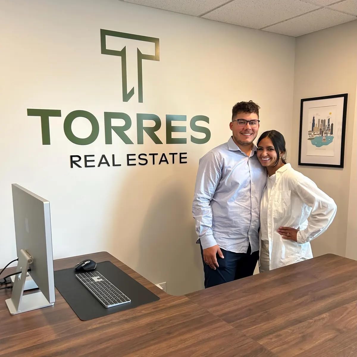 Personalized Acrylic Sign – Modern Logo for Reception Wall