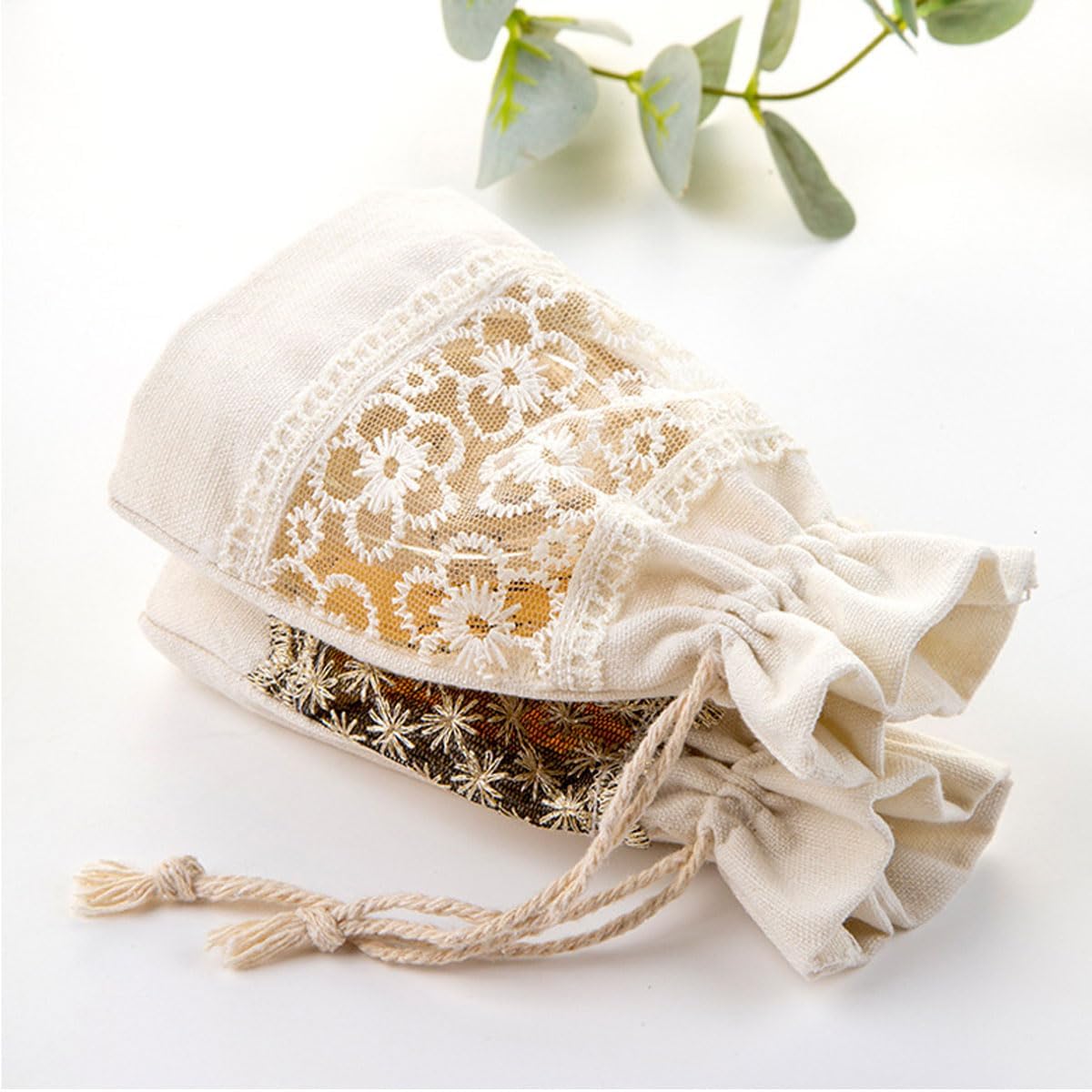 Snadulor 16 Pcs Organza Burlap Gift Bags Lace Burlap Organza Favor jewelry Pouch Bags for Christmas Birthday Wedding Baby Shower Party Favor