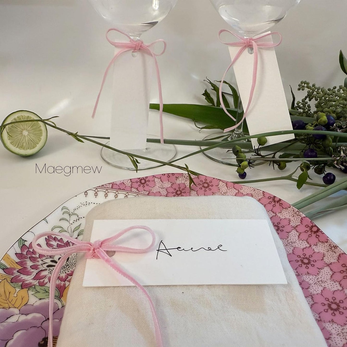 50 Pcs Place Cards for Table Setting -3.94"X1.57" Table Place Cards with Velvet Ribbon,Name Cards for Wedding Dinner Party Events (Pink)