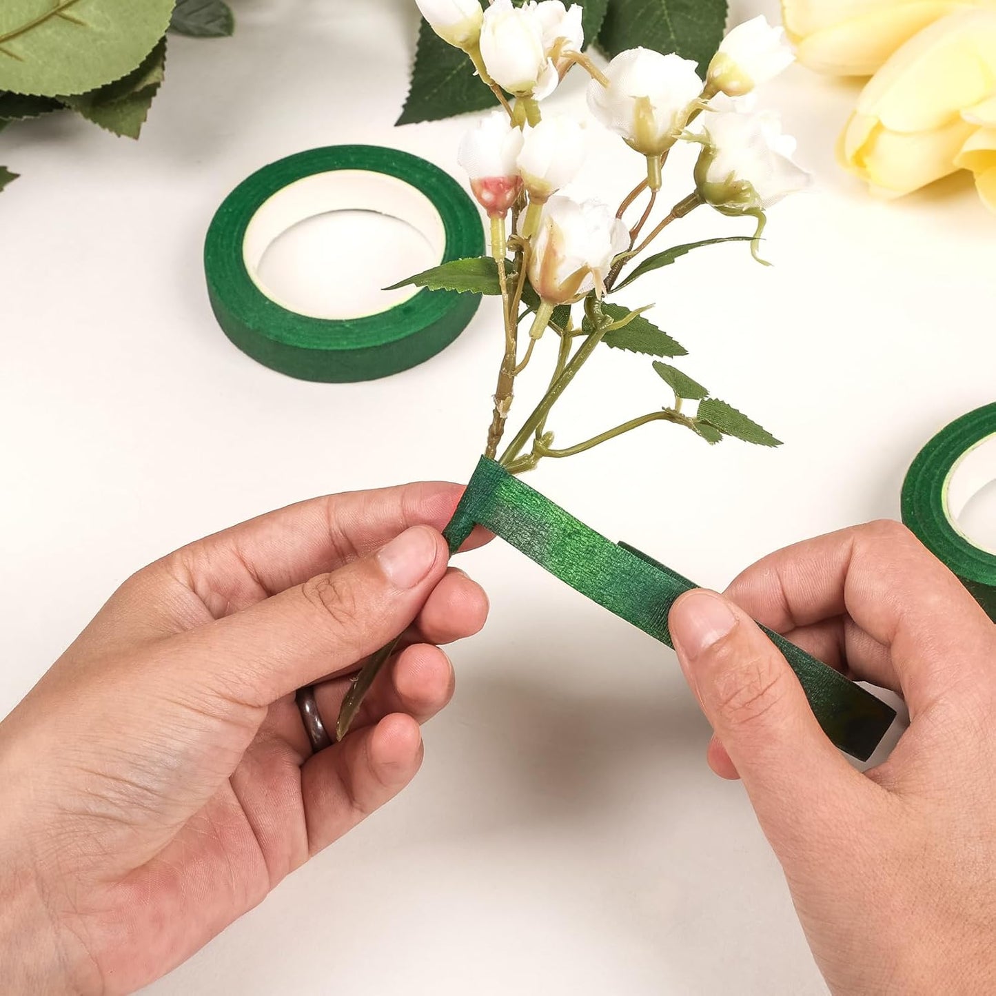 NESCCI Flower Tape,Floral Tape for Bouquets,12 Rolls of 1/2 "Wide Dark Green Flower Tape,Used for Wrapping Bouquet Stems and Flower Crafts,Wedding Bouquet (Dark Green, Size 264 Yards)