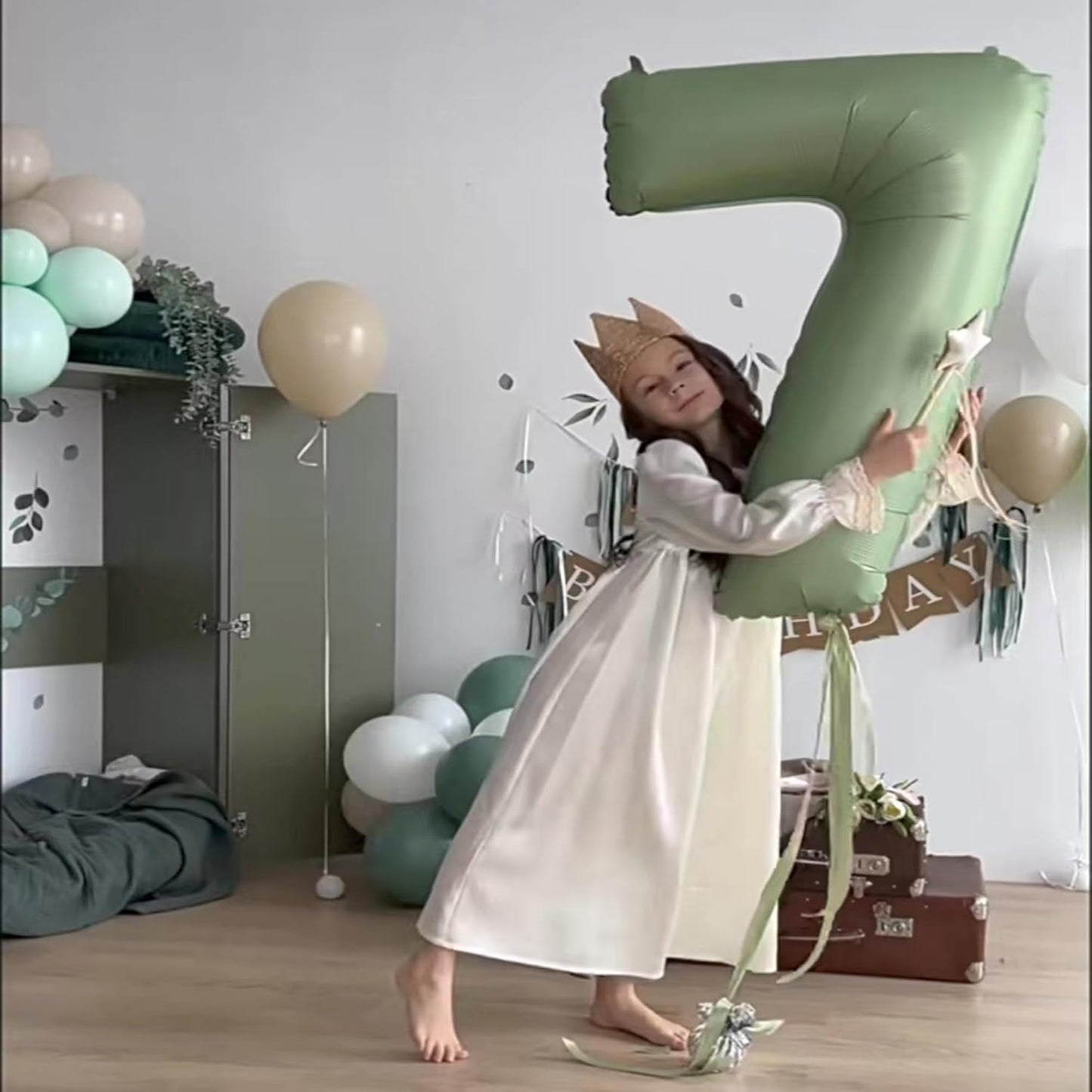 40 Inch Olive Green Number 7 Balloon 40 Inch Big Self Inflating Foil Number Balloons 0-9, Light green Digital 7 Helium Balloon for 7th 17th 27th Girls Birthday Graduation AnniversaryParty Decoration