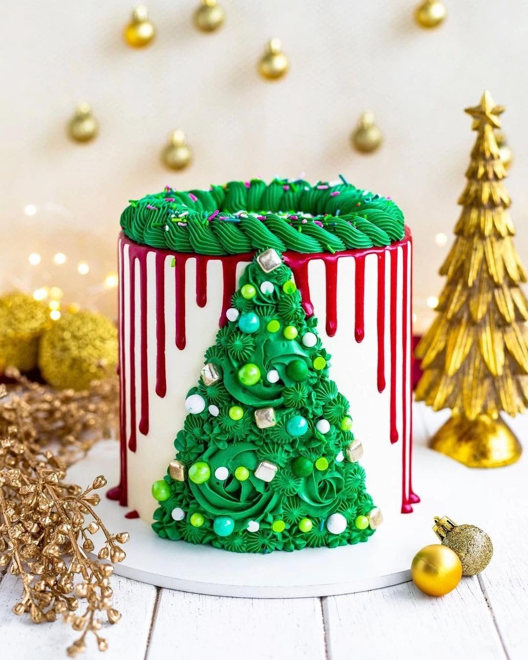 Gold Sprinkles for Cake Decorating, Gold Pearl Sugar Cupcake, Cookies, Ice Cream Toppings, 7 Ounces Cake Decorationss Baking, Perfect for Wedding Shower, New Year’S Eve