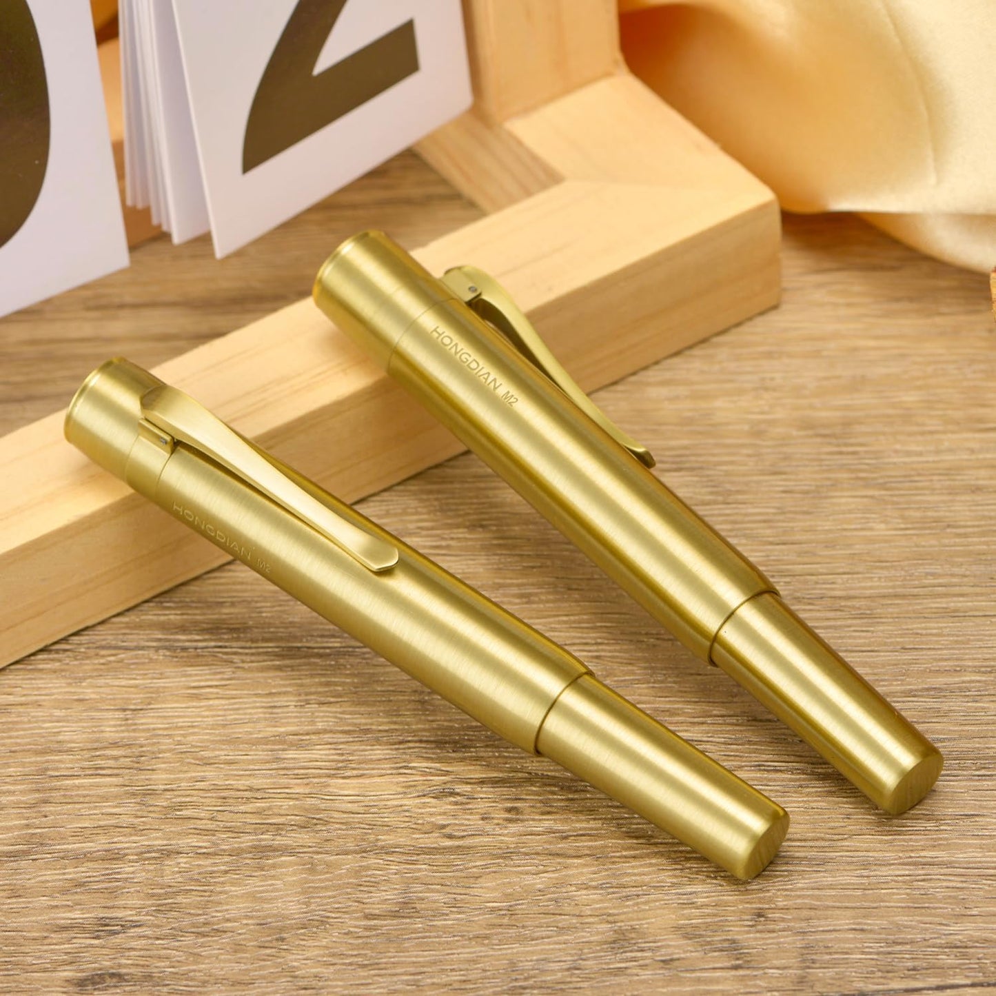 Hongdian M2 Black Forest Mini Fountain Pen, Long Blade Nib & Sleek Shape Brass Short Pocket Travel Pen (Glossy Brass)