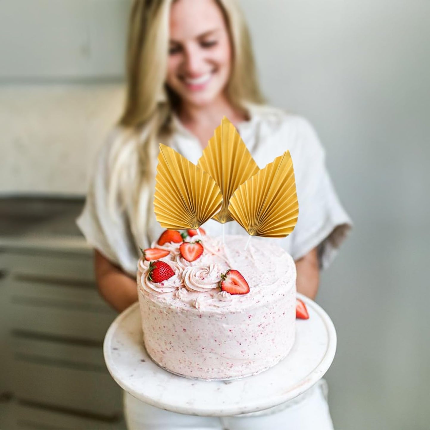 Gyufise 6Pcs Paper Palm Fan Cake Toppers Palm Leaf Fan Cake Topper Palm Spear Leaf Cupcake Toppers Cake Insert Decoration For Cake Decorating Diy Craft Project Home Wedding Party Supplies Gold