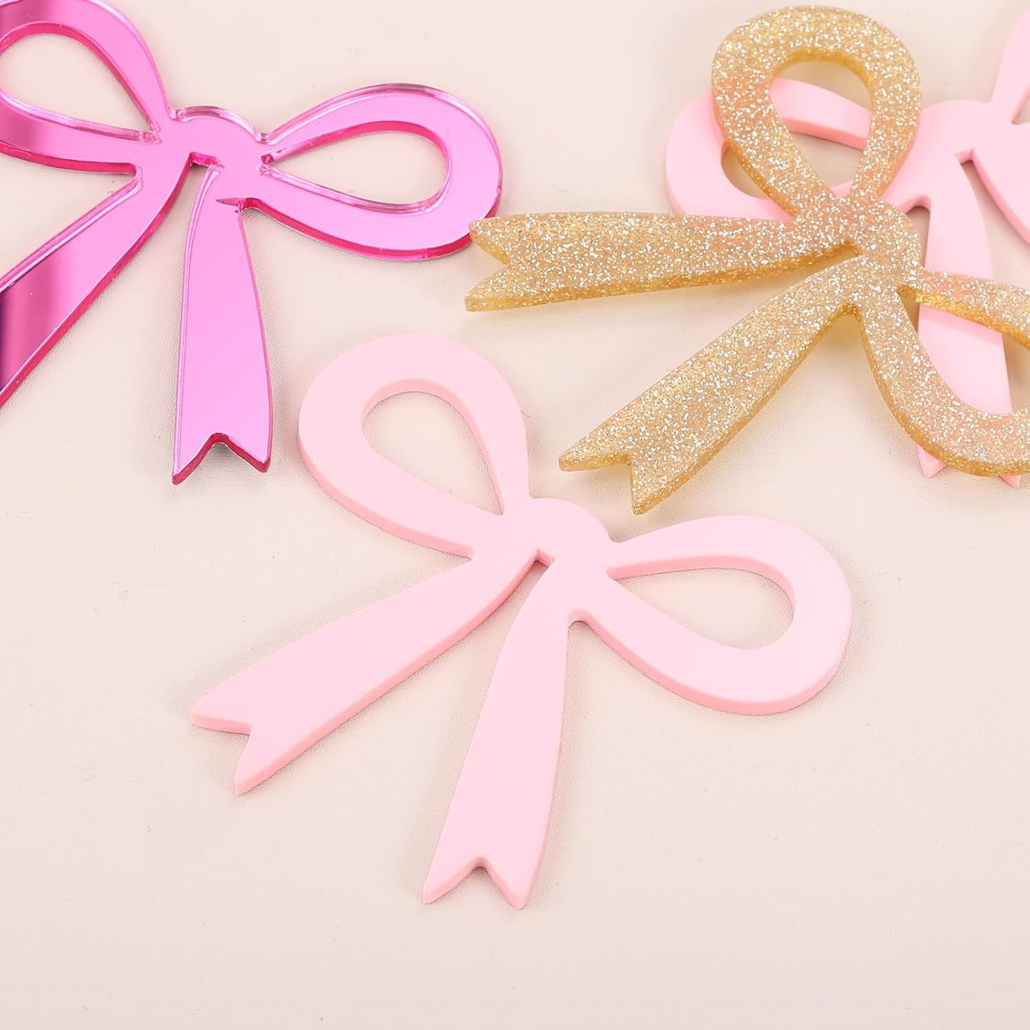 PATIKIL 50 Pcs Bow Drink Tags, Acrylic Wine Glass Charms Reusable Drink Markers for Party Wedding Birthday and Events Accessories, Mirror Silver