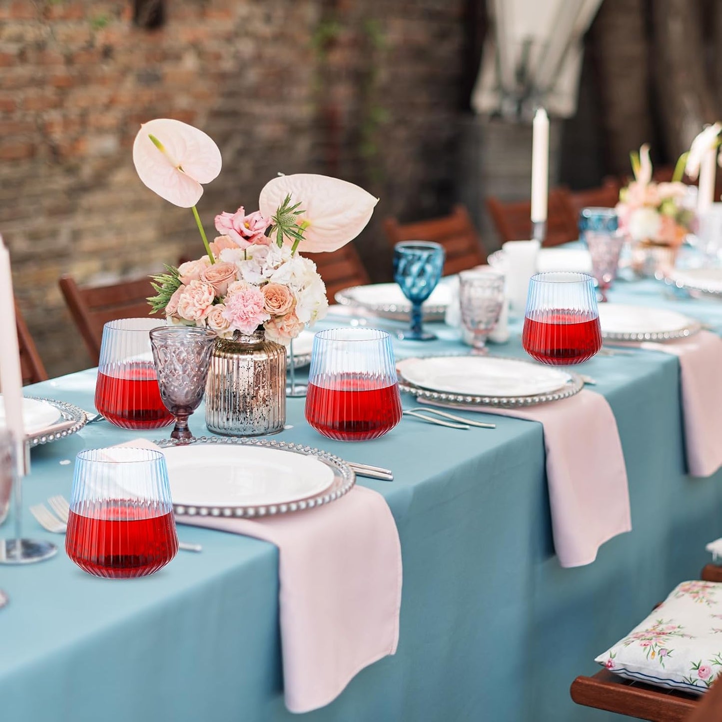 Suclain 50 Pcs Plastic Wine Glasses Ribbed Stemless Wine Glasses 14oz Vertical Design Unbreakable Cups for Outdoor Indoor Vintage Elegant Champagne Whiskey Glasses for Christmas Party Wedding (Blue)