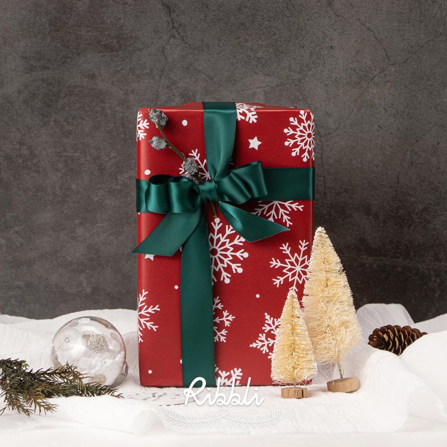 Ribbli Christmas Wrapping paper Reversible Snowflake and Christmas Tree Red Green Gift Wrapping Paper-17 Inch x 33 Feet Per roll