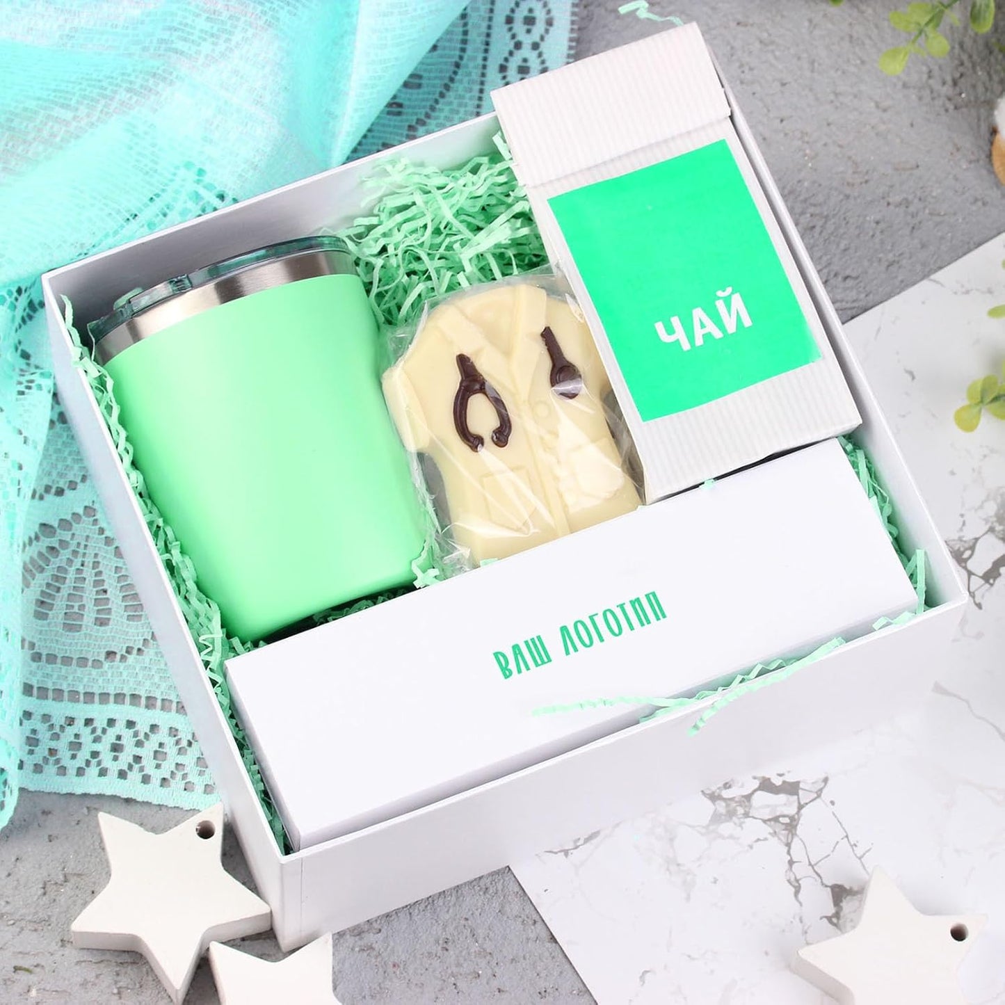 Zankubom 1 LB Light Green Crinkle Cut Paper Shred Filler Great for Gift Wrapping, Light Green Basket Fillers, Birthday, Halloween Thanksgiving Christmas Easter Party Decor Filling Supplies