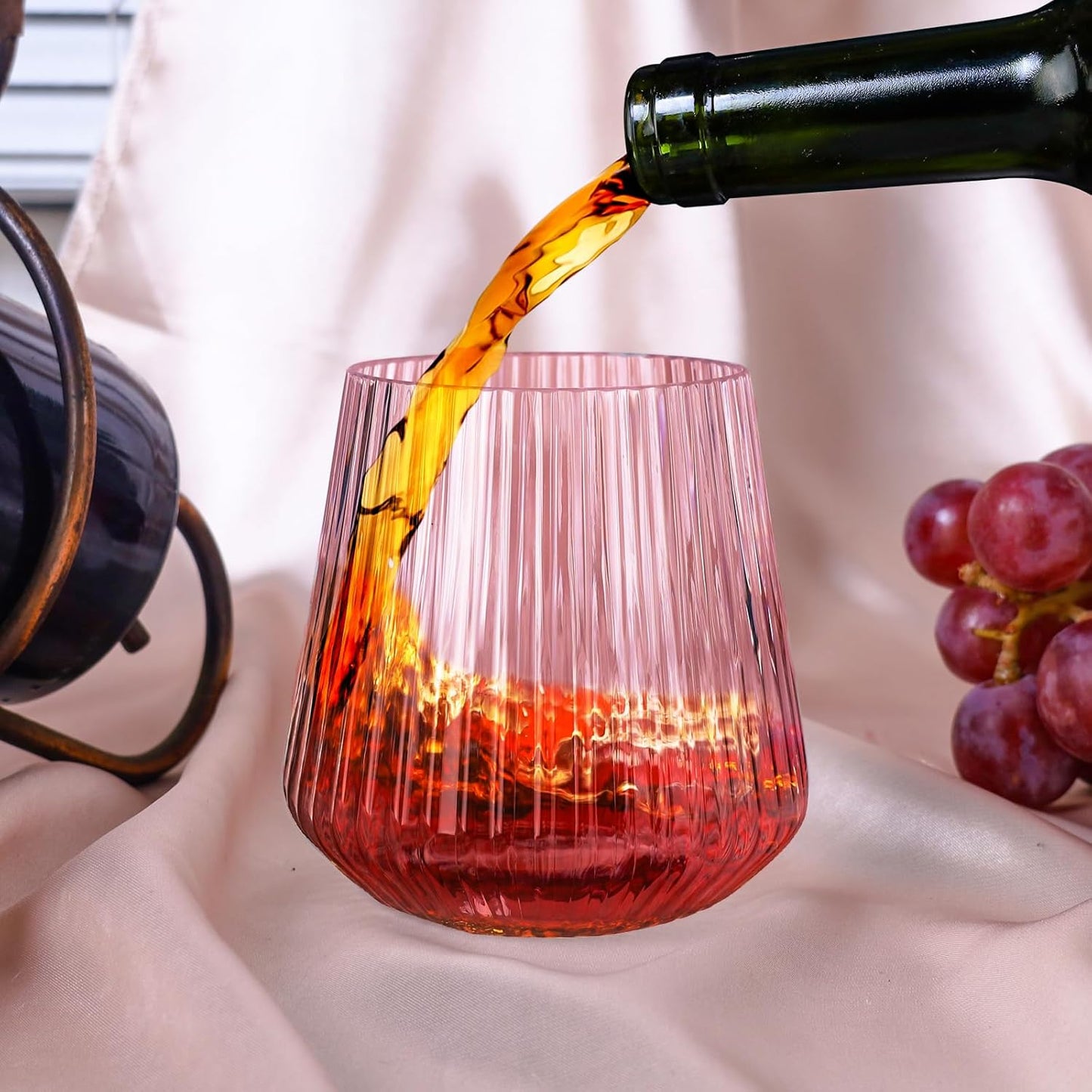 40 Pack Plastic Ribbed Wine Glasses, 14Oz Origami Disposable Wine Glasses Unbreakable Clear Plastic Cocktail Glasses Recyclable Shatterproof Reusable Wine Cups (14oz-pink-40pack)