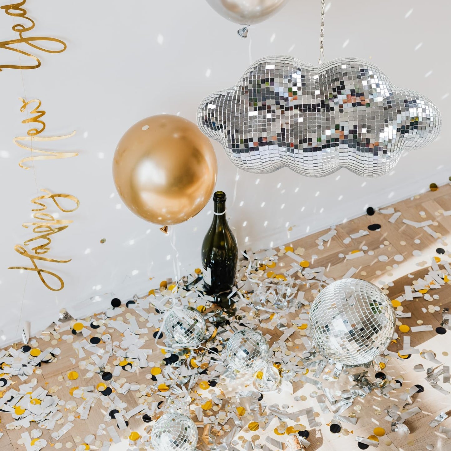 Disco Ball Cloud Shaped, Cute Hanging Party Mirror Decor with Chain, Retro Light Reflective Ball for Party Home Decor, Disco Mirror Ornaments, Silver, Design Patent