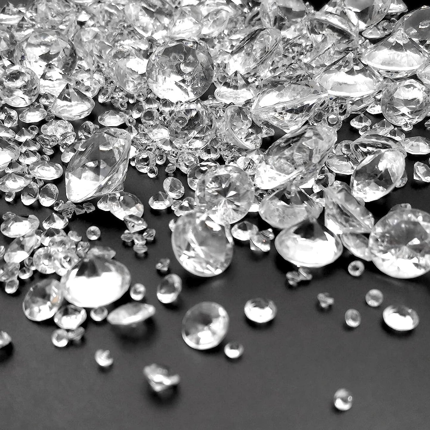 1000 pcs Acrylic Diamond Gems, Clear Acrylic Diamonds Decorations Faux Diamonds Table Scattering Gemstones Vase Filler for Party, Event, Wedding, Birthday (Clear,30mm, 20mm, 12mm, 8mm, 4mm)