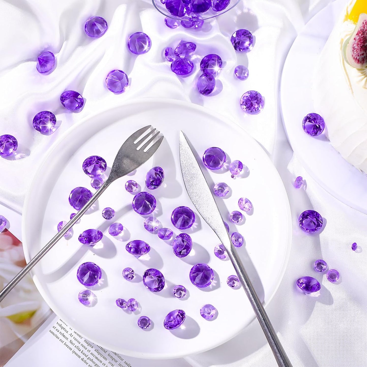 Hicarer 800 Pieces Diamond Decorations Acrylic Diamond Table Scatter Crystals for Table for Vase Fillers Party Decorations(20,12, 10, 6, 3mm,Purple)