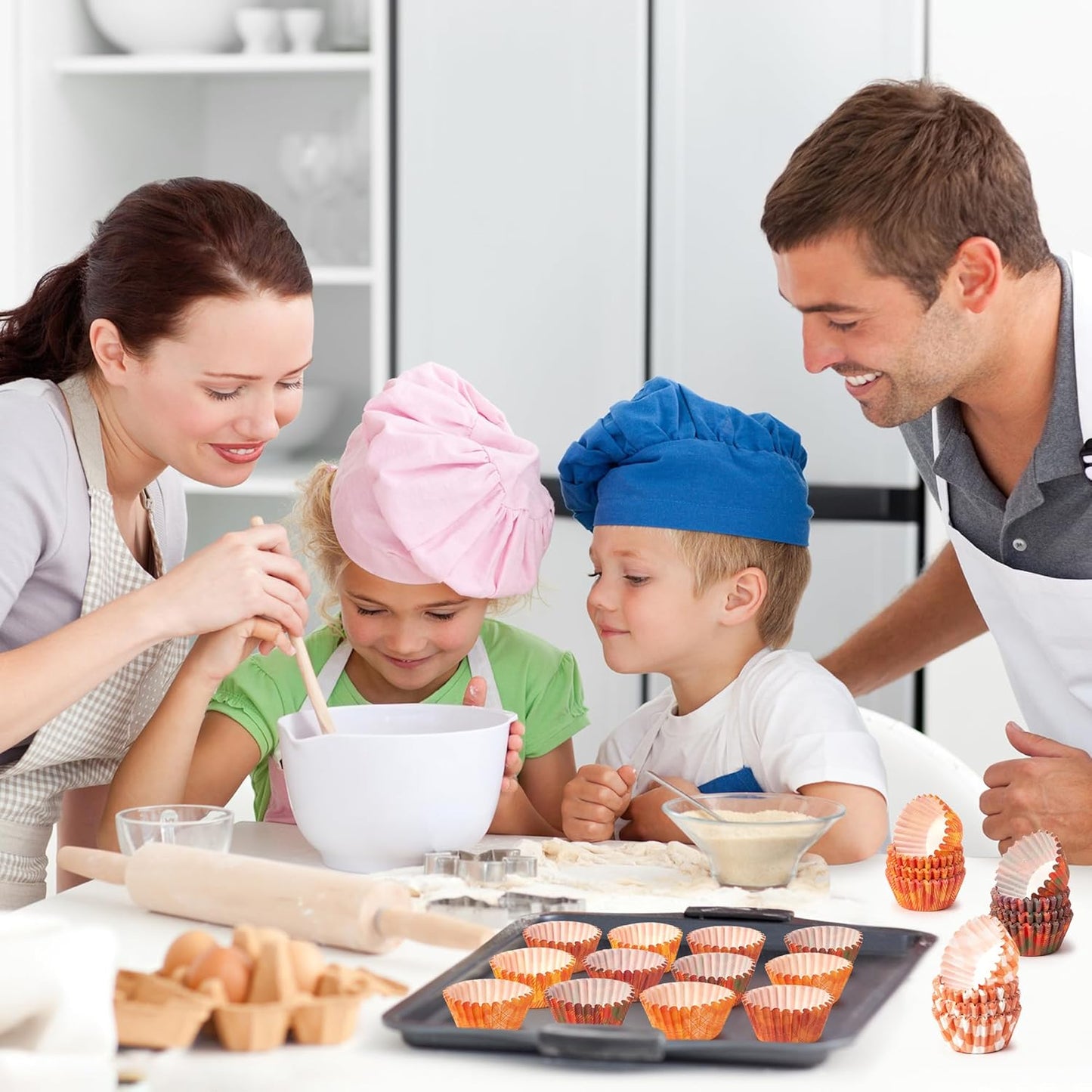 COcnny Fall Mini Cupcake Liners - 600pcs Autumn Plaid Muffin Small Paper Cupcakes Baking Cups Wrappers, Orange Brown Case Cake Wrap Making Supplies for Fall Thanksgiving Birthday Party (8 Styles)