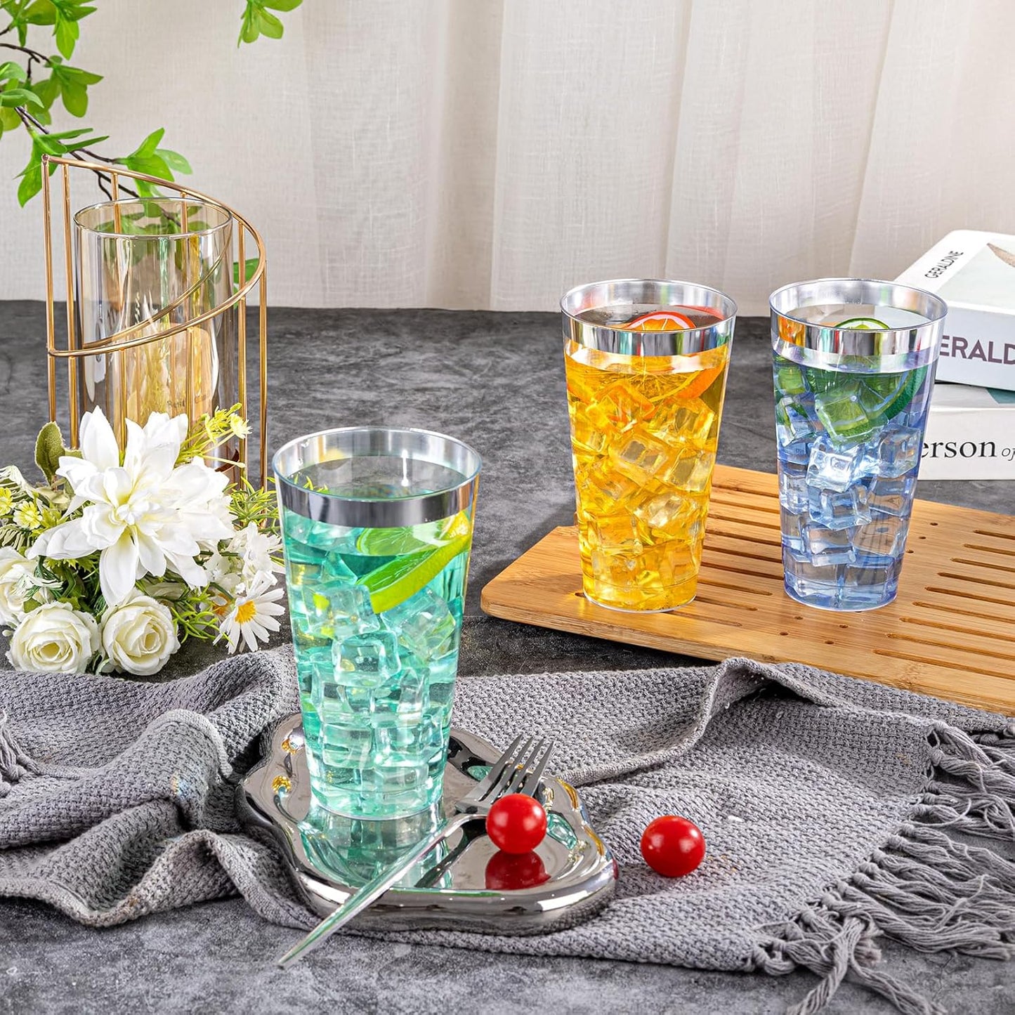 I00000 16 oz Silver Plastic Cups, 50 Pack Clear Plastic Cups,Silver Rimmed Disposable Cup, Heavy-duty Disposable Tumblers Perfect for Party, Holiday, Wedding & Birthday