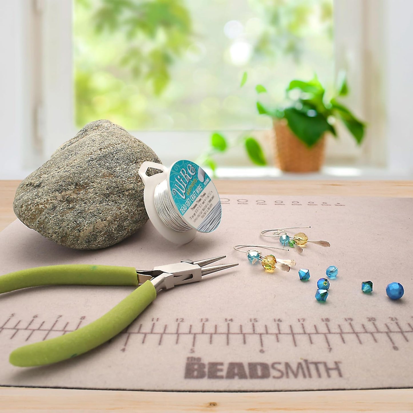 The Beadsmith Wire Elements Craft Wire – Tarnish Resistant, Soft Temper, Round, Titanium Color – 0.32mm, 28 Gauge, 15 Yard Spools – Jewelry Making, Wire Wrapping, & Other DIY Crafts