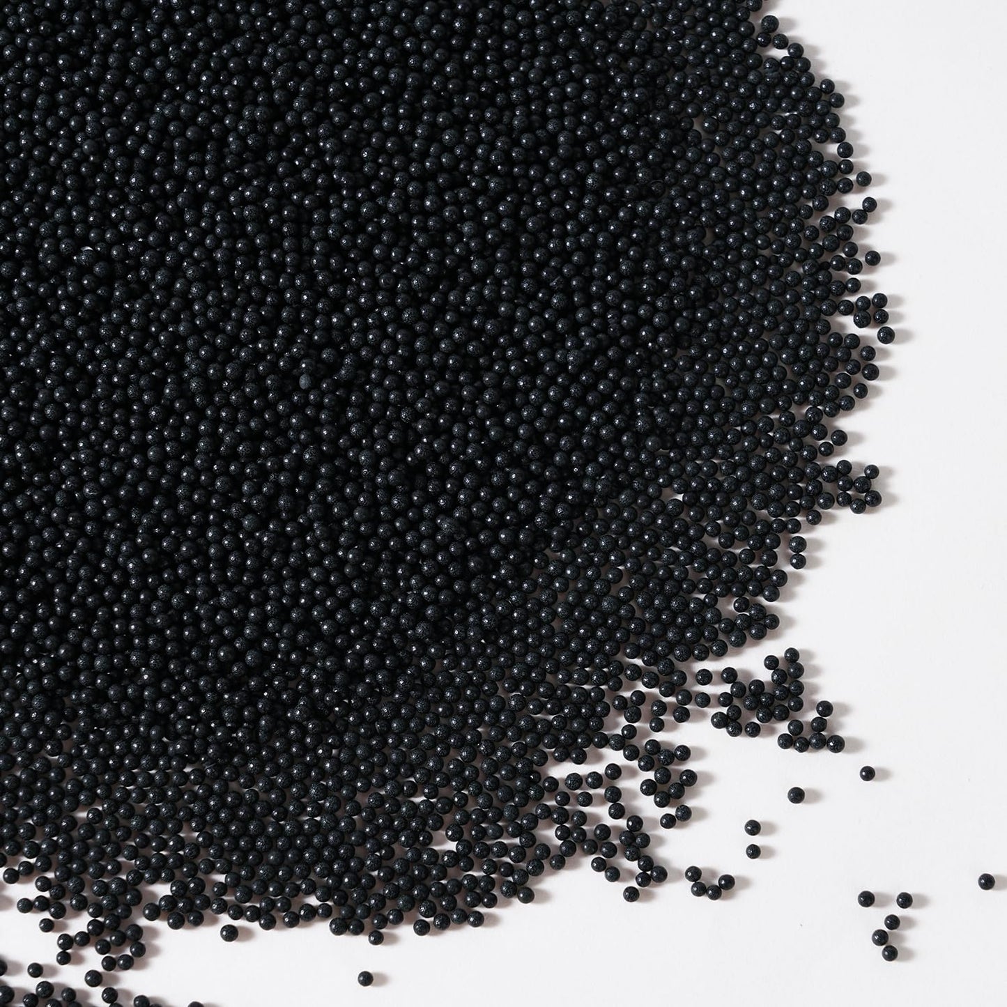 Edible Black Sprinkles, Black Nonpareils Sprinkles, 2mm Edible Pearls for Cakes, Cupcakes, Macarons, Donuts, Cakesicles, Perfect for Halloween (120g/4.23oz)