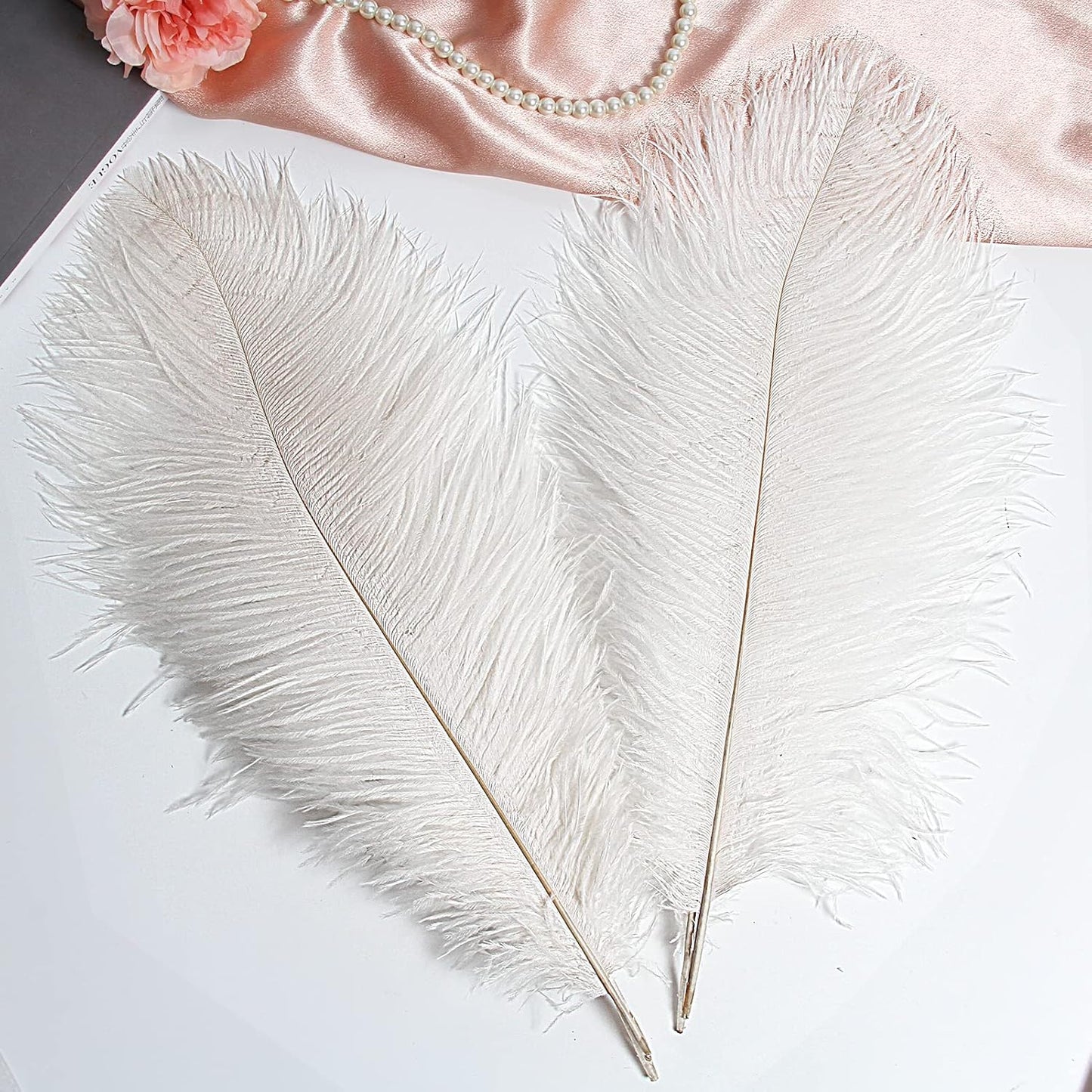 THARAHT 12pcs White Ostrich Feathers Natural Bulk 12-14Inch 30cm-35cm for Wedding Party Centerpieces Easter Gatsby and Home Decorate Ostrich Feathers