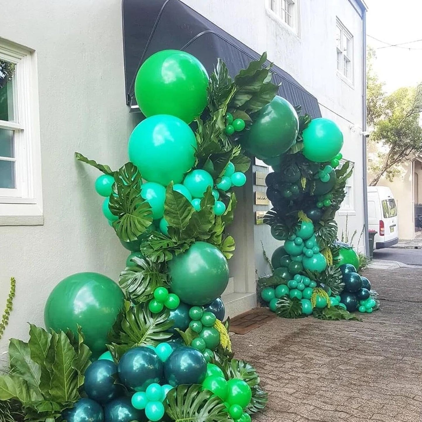 412pcs Dark Green Balloons 18 12 10 5 Inch Dark Green Balloon Garland Arch Kit Different Sizes Matte Latex Balloons for Baby Shower Green Theme Birthday Summer Jungle Forest Party Decoration