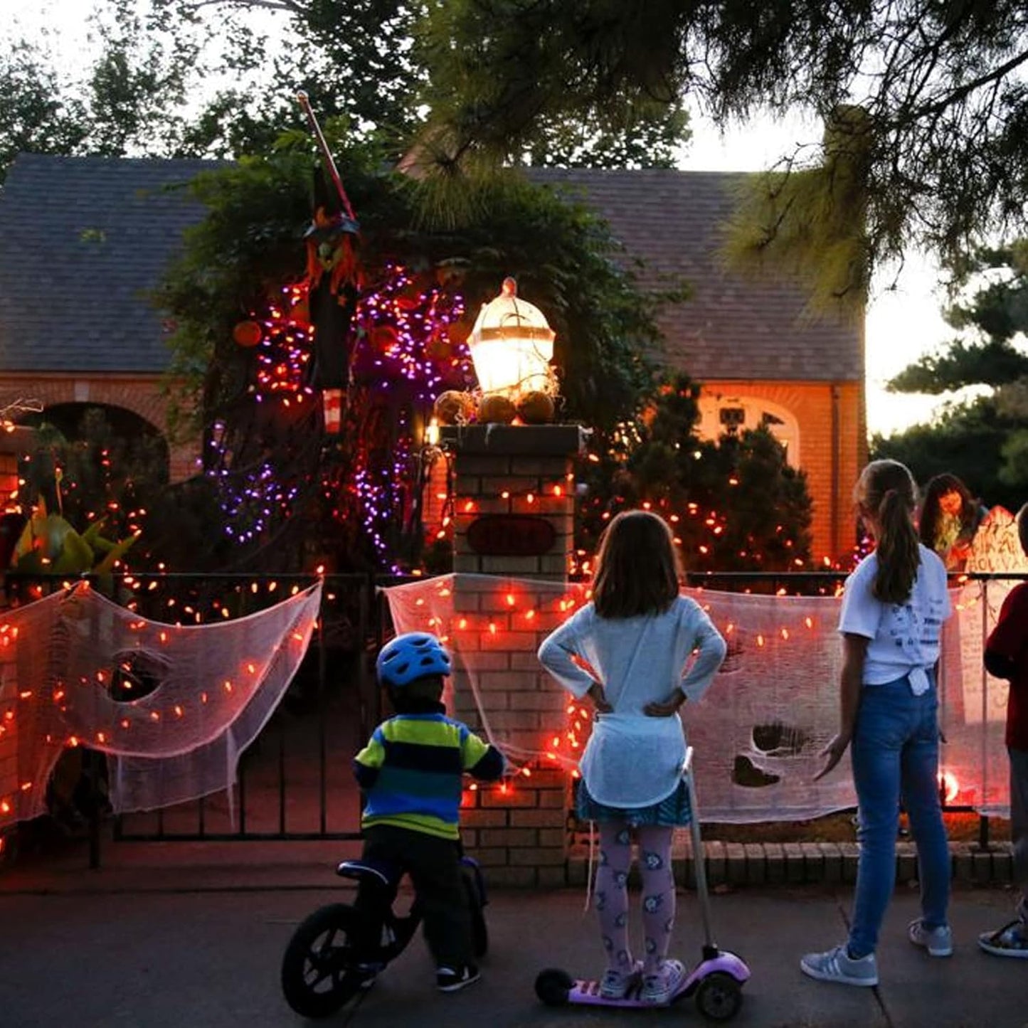 Dazzle Bright Purple and Orange Halloween Fairy String Lights, 2 Pack Total 40FT 120 LED Copper Wire Battery Operated Waterproof Lights, Halloween Decorations for Indoor Outdoor Patio Yard Party Decor