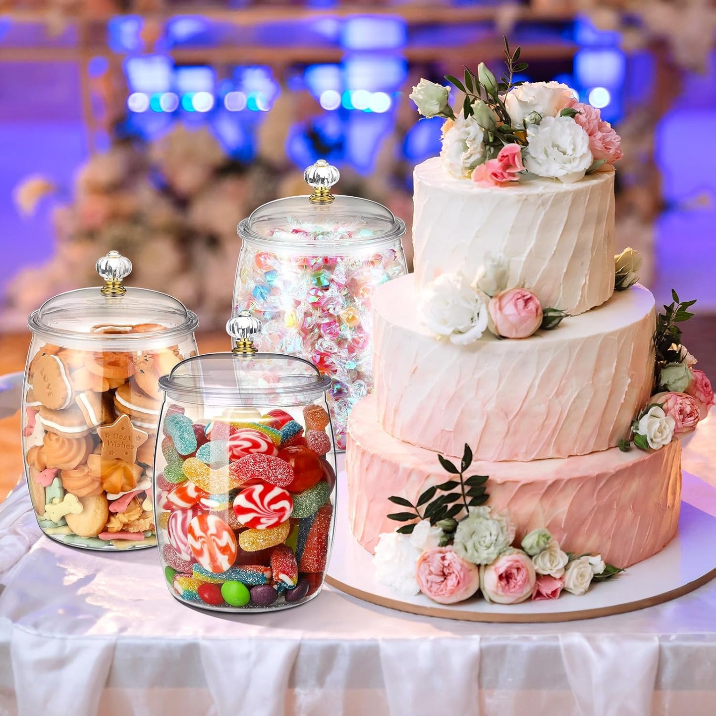 Nuogo 6 Pcs Plastic Candy and Cookie Jar with Lids Decorative Apothecary Jars Candy Buffet Containers Clear Airtight Food Storage Canister Home Decoration(64 oz,Classic)