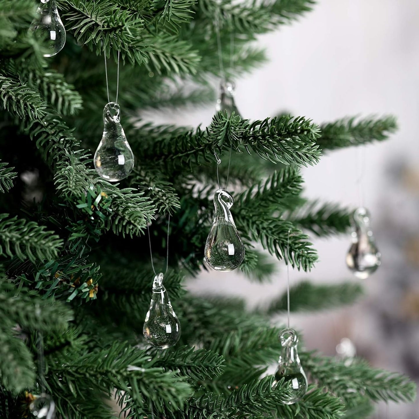 30 Pcs Clear Glass Teardrop Christmas Ornaments Crystal Raindrop Hanging Ornaments Crystal Chandelier Drop Pendant Icicles Decorations for Christmas Tree Winter Party Supplies (Mini Size)