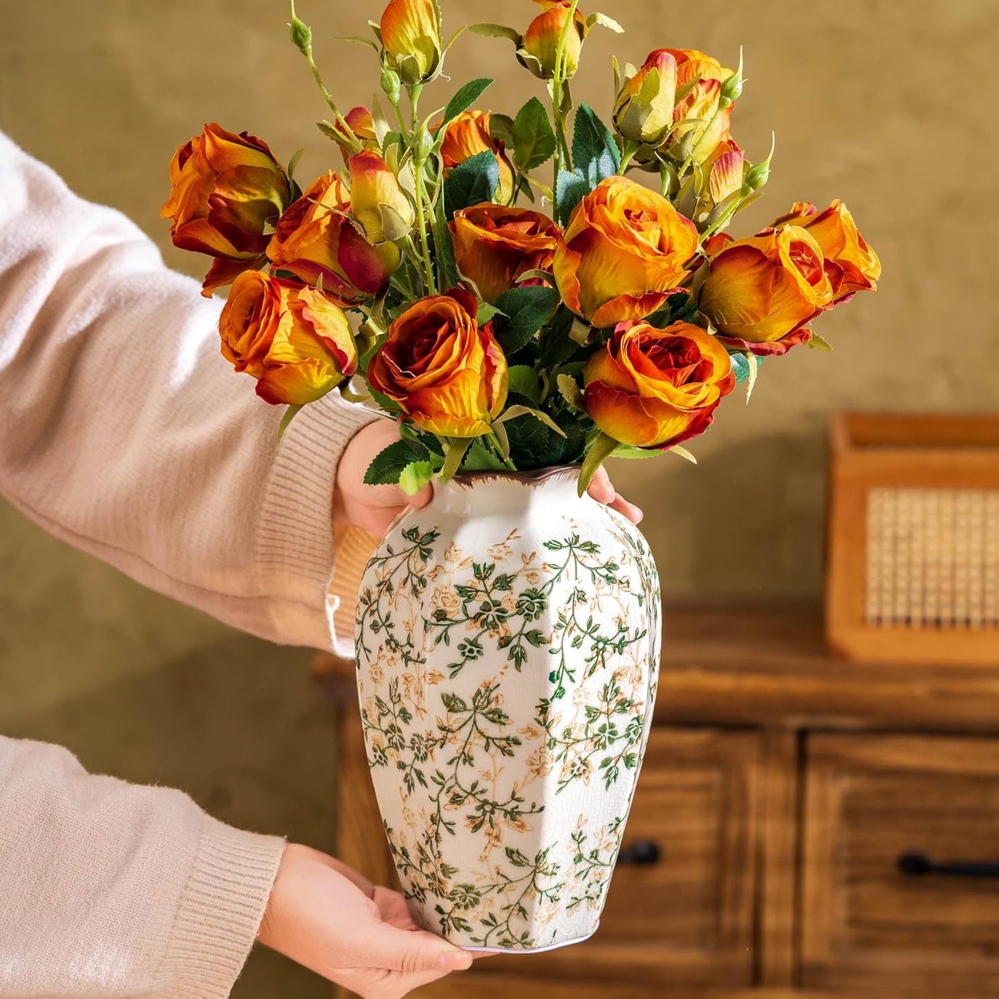 Vintage Pastoral Octagonal Vase, Green and Beige Retro Ceramic Flower Vase, Rustic Farmhouse Vases Chinoiserie Floral Large Vase for Home Decor, Living Room, Kitchen, Bedroom and Shelf 9.1 Inch