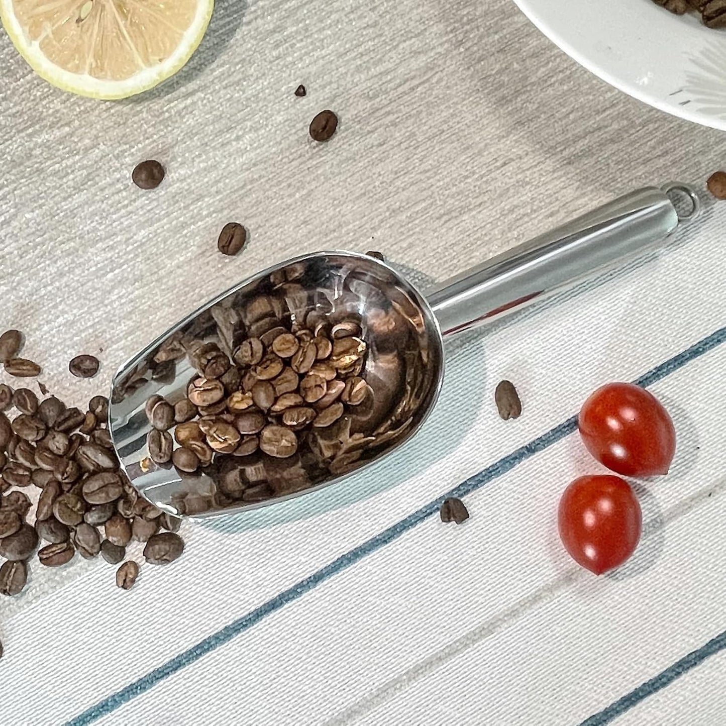 Metal Ice Scoop 8 Oz, Small Stainless Steel Ice scooper for Ice Maker Ice Bucket Kitchen Freezer Bar Party Wedding, Multipurpose for Coffee Bean,Flour Scoop,Dog Food Scoop (8 OZ-Silver)