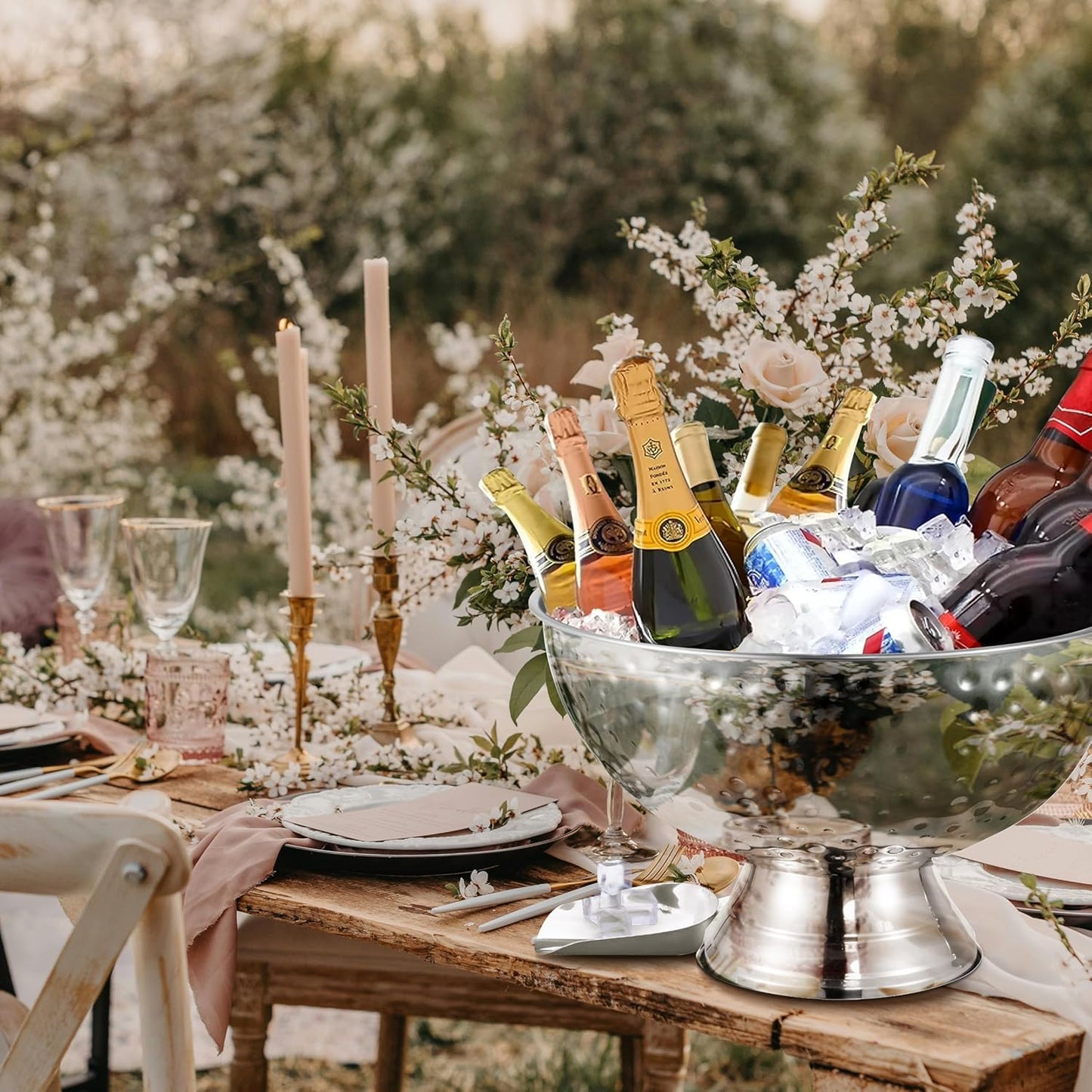 12L Hammered Large Ice Bucket for Parties - 16"x16"x10" Huge Punch Bowl with Ladle - Stainless Steel Bucket for Cocktail Bar - Lightweight Champagne Bucket with Scoop