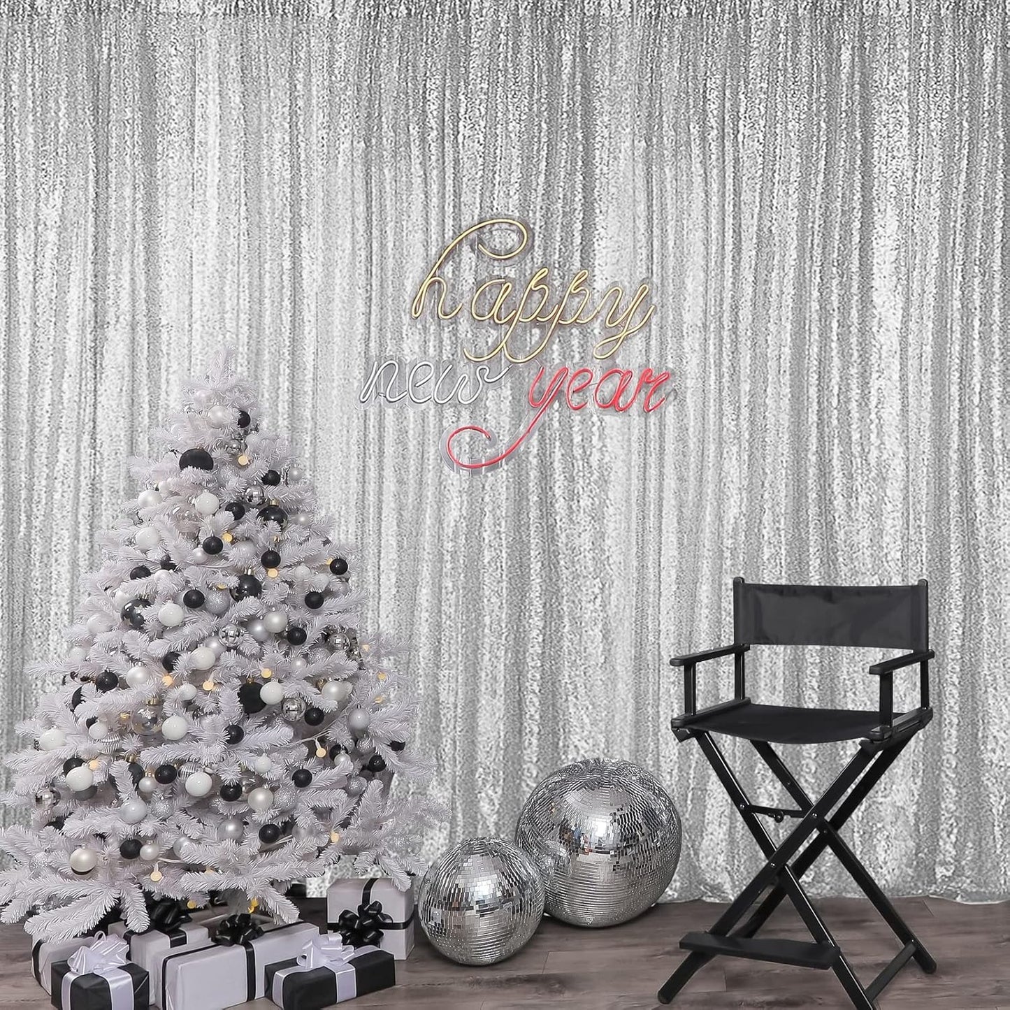 Hahuho Silver Sequin Backdrop Curtain, 2PCS 2FTx8FT Glitter Backdrop Curtain for Parties, Christmas, Wedding, Party Decoration（2 Panels, 2FT x 8FT, Silver